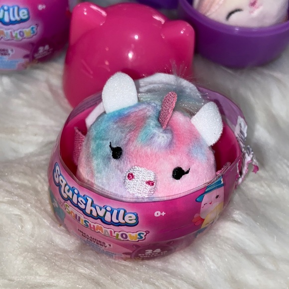 Squishville by Squishmallows 2” Mini Squishmallow with Fashion Accessory Set 6 - Picture 3 of 15